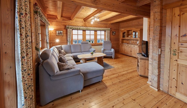 Apartment 'Daniela' with Shared Terrace, Shared Garden and Wi-Fi