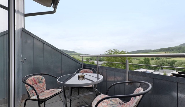 Apartment 'Riesling' with Kitchenette, Balcony, and Wi-Fi