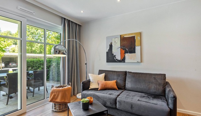 Apartment 'Deluxe' with Private Terrace, Balcony and Wi-Fi