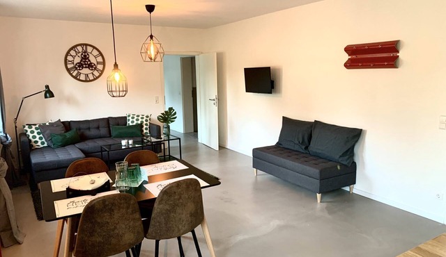 Apartment-Designer-Private Bathroom-2-Hatzenbach