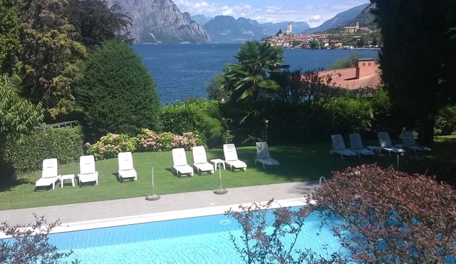 APARTMENT DIRECTLY ON THE LAKE IN MALCESINE (CIN: IT023045C2PQORA5KP)