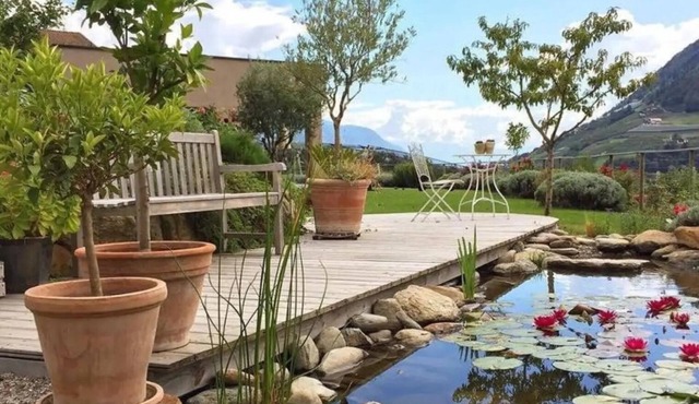 Apartment 'Dorfweber Zwei' with Mountain View, Private Terrace and Wi-Fi