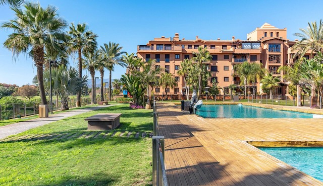Apartment "Dos Mares" with Mountain View, Shared Pool & Wi-Fi