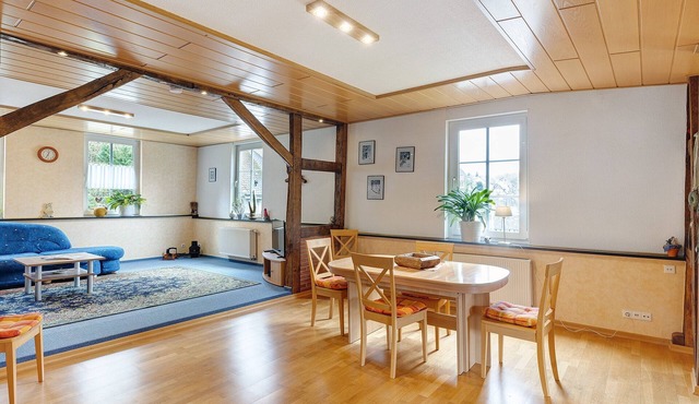 Apartment 'Drewitz' with Private Terrace, Shared Garden and Wi-Fi