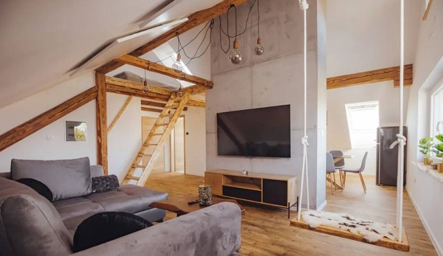 Apartment Drive Caffe 2
