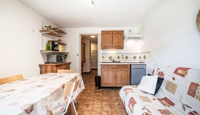 Apartment 'Entre Lac et Montagne' with Lake View and Balcony