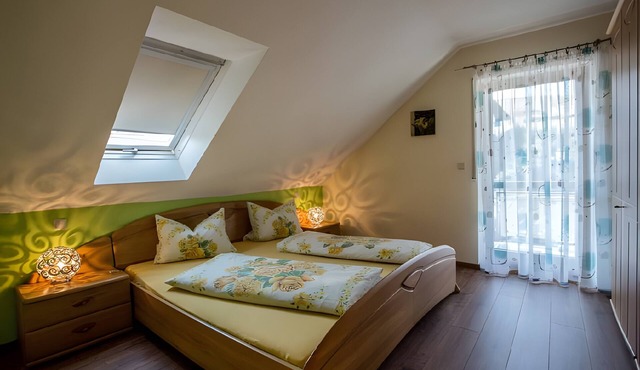 Apartment 'Echle' with Mountain View, Balcony and Wi-Fi