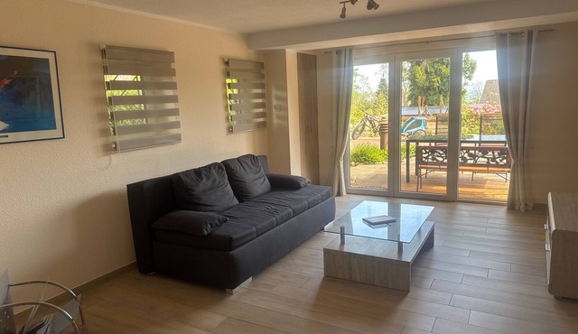 Apartment Eckernförde with Sea View, Garden & Wi-Fi