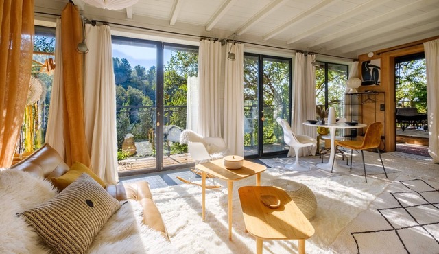 Apartment 'Ecoloft Avec Piscine' with Mountain View, Private Pool and Wi-Fi