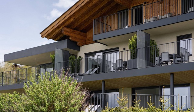 Apartment "Edelweiss Beim Lackl" with Mountain View & Wi-Fi
