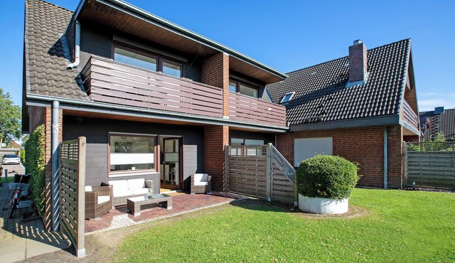Apartment 'Elsa 2' with Private Terrace, Shared Garden and Wi-Fi