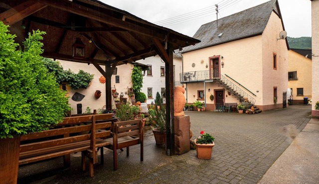 Apartment 'Eulennest 1' with Private Terrace and Wi-Fi