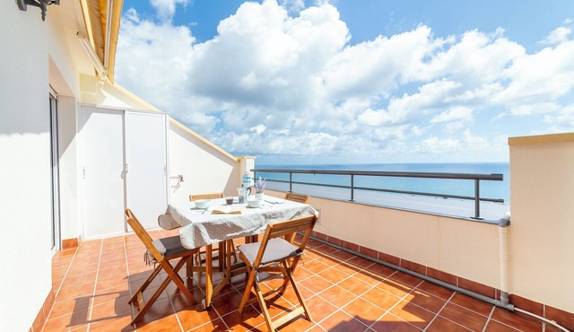 Apartment 'Fabuloso Atico Con Vistas Al Mar' with Sea View, Wi-Fi and Air Conditioning
