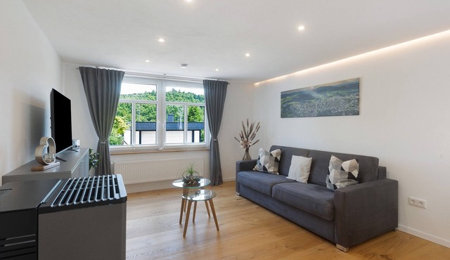 Apartment 'Feldmann Auf Der Mauer' with Shared Garden and Wi-Fi