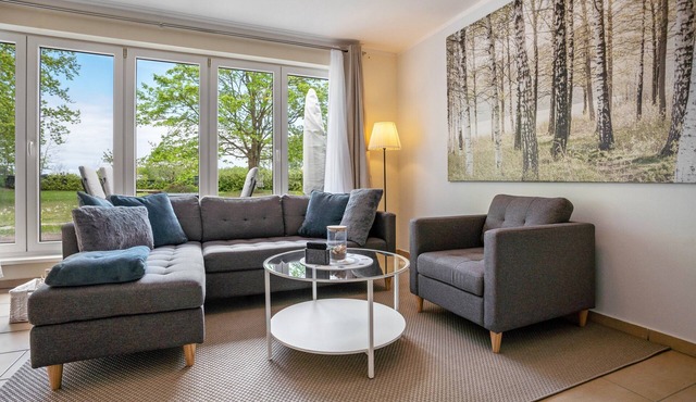 Apartment Ferienwohnung Ostseezeit with Private Terrace, Shared Garden and Wi-Fi