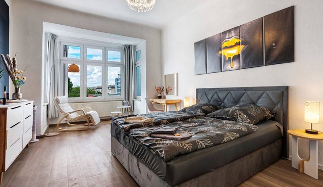 Apartment 'Ferienwohnung Chemnitz City' with Balcony and Wi-Fi