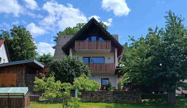 Apartment 'Ferienwohnung Am Radweg' with Balcony and Wi-Fi