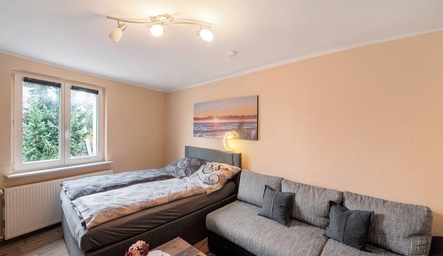 Apartment 'Ferienwohnung 'Alte Schmiede' with Balcony and Wi-Fi