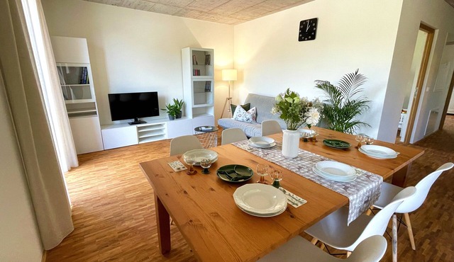 Apartment 'Ferienwohnung Grüner Ausblick' with Mountain View and Wi-Fi