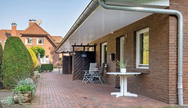 Apartment 'Ferienwohnung Bahlmann' with Private Terrace, Shared Garden and Wi-Fi