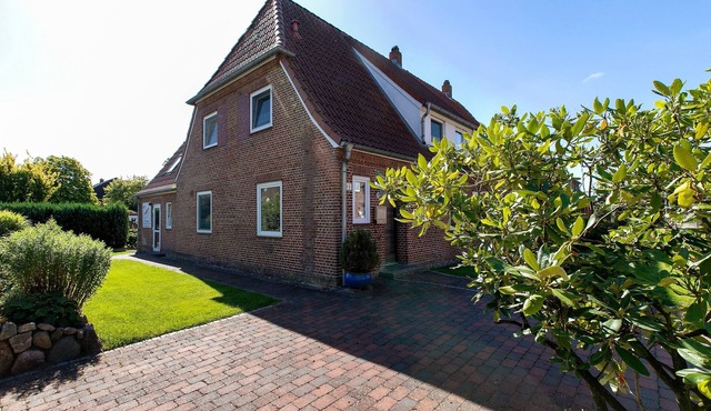 Apartment 'Ferienwohnung Nordfriesland' with Wi-Fi
