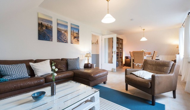 Apartment 'Ferienwohnung Lillebror' with Shared Terrace, Shared Garden and Wi-Fi