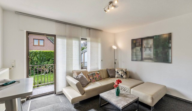 Apartment 'Ferienwohnung Heike' with Balcony and Wi-Fi