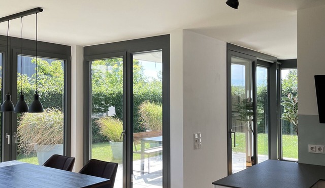 Apartment 'Fewo Blaustein-Panorama' with Private Terrace, Private Garden and Wi-Fi