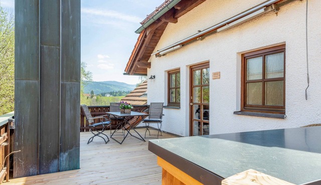 Apartment 'Fewo Enzian' with Mountain View, Private Sun Terrace & Wi-Fi