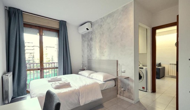 Apartment Forum III