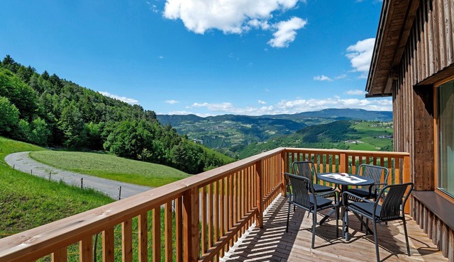 Apartment 'Franz' with Mountain View, Private Terrace and Wi-Fi