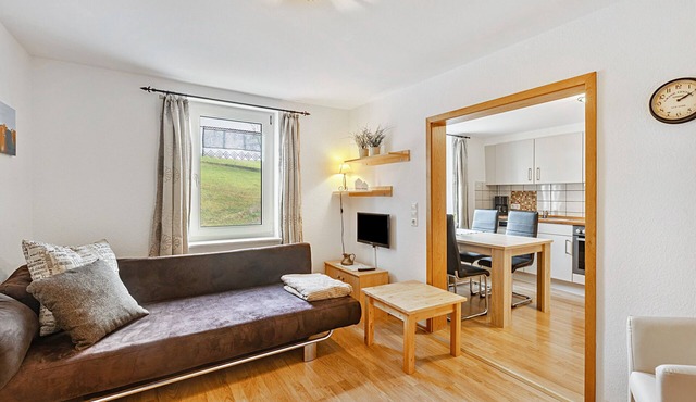 Apartment 'Gänseblümchen' with Shared Terrace and Wi-Fi