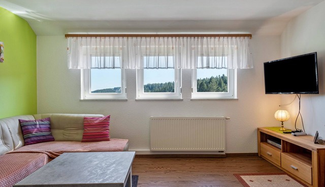 Apartment 'Gartenblick' with Mountain View, Private Terrace and Wi-Fi