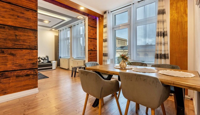 Apartment 'Gera' with Balcony and Wi-Fi