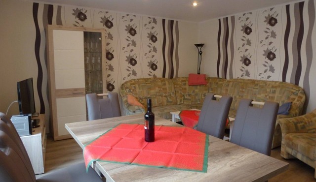 Apartment 'Gisela Basche' with Private Terrace, Shared Garden and Wi-Fi
