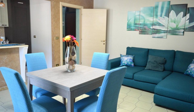 Apartment Glam House Monet Rometta Marea