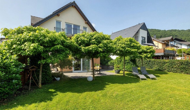 Apartment Gretel with Private Garden and Wi-Fi