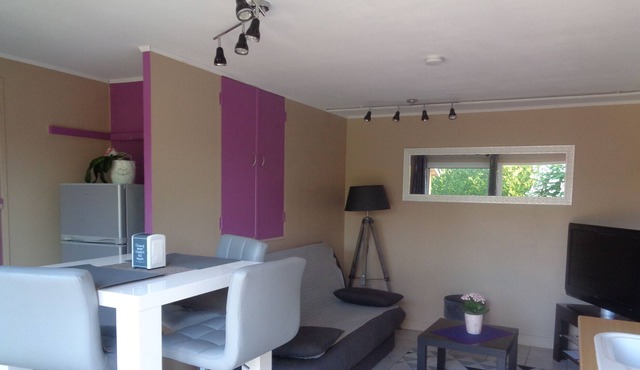 Apartment ground floor house near green landing beaches, Bayeux & Caen