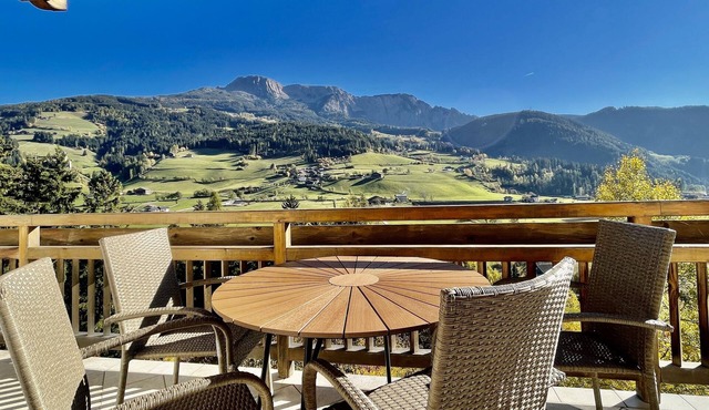 Apartment HaNiLe with "honeymoon suite" with dream view - max. 14 pers