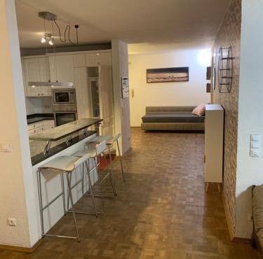 Apartment Heinrich mit Parkplätzen im ruhigen Industriegebiet