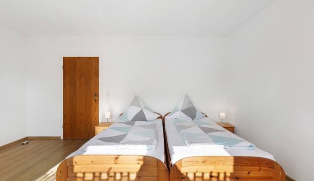 Apartment 'Hewenpanorama 4' with Mountain View, Shared Terrace and Wi-Fi