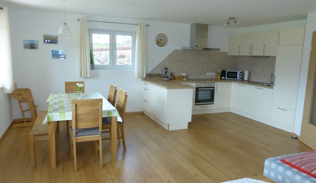 Apartment Hipp No. 1 - 84m² on the ground floor with terrace and mountain view in a top location