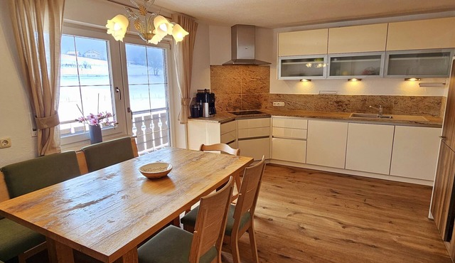 Apartment Hipp No. 5 - 90m² on the 1st floor with balcony