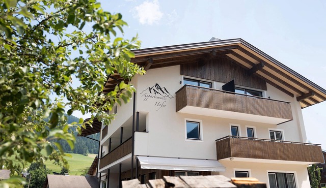 Apartment "Hofer Heidi" with Mountain View, Wi-Fi, Balcony and Garden