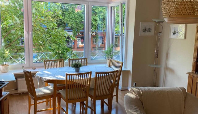 Apartment Holtenauer 112