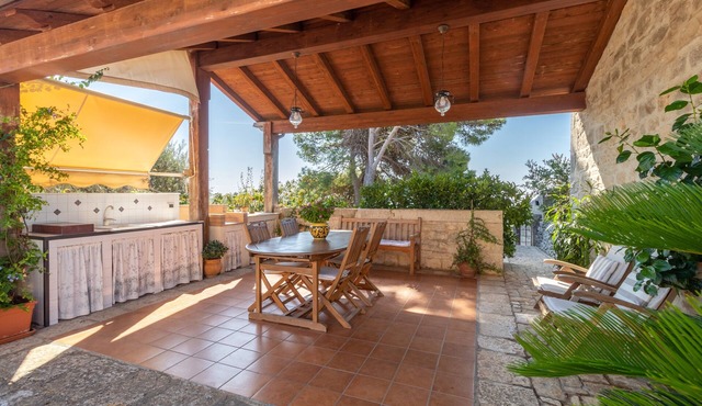 Apartment 'Il Flauto Magico' with Private Terrace, Wi-Fi and Air Conditioning