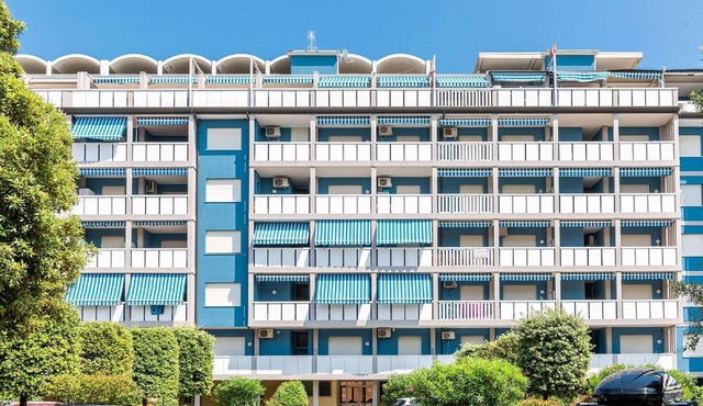 Apartment in Caorle with balcony