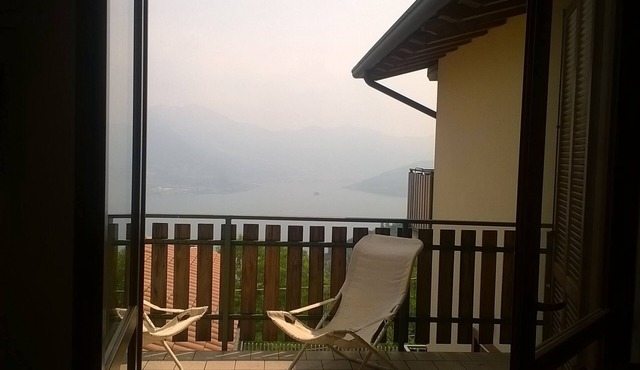 Apartment in condominium OVERVIEW with Lake Iseo