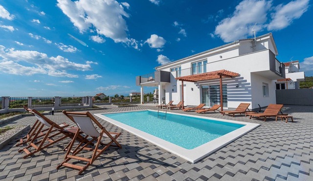 Apartment in Croatia near Adriatic Coast