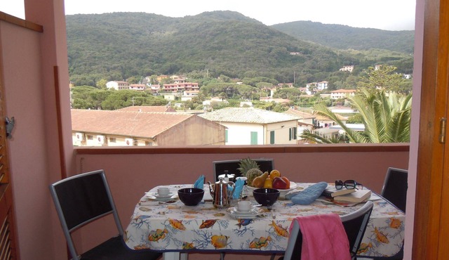Apartment in Procchio - First Floor - suitable for 4/5 people